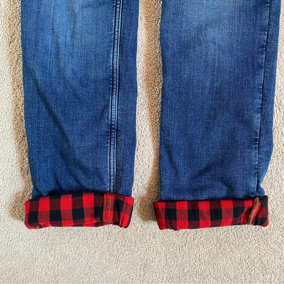 Duluth Trading Red Flannel Lined Straight Leg Jeans Women Size 6x31 - Picture 5 of 13